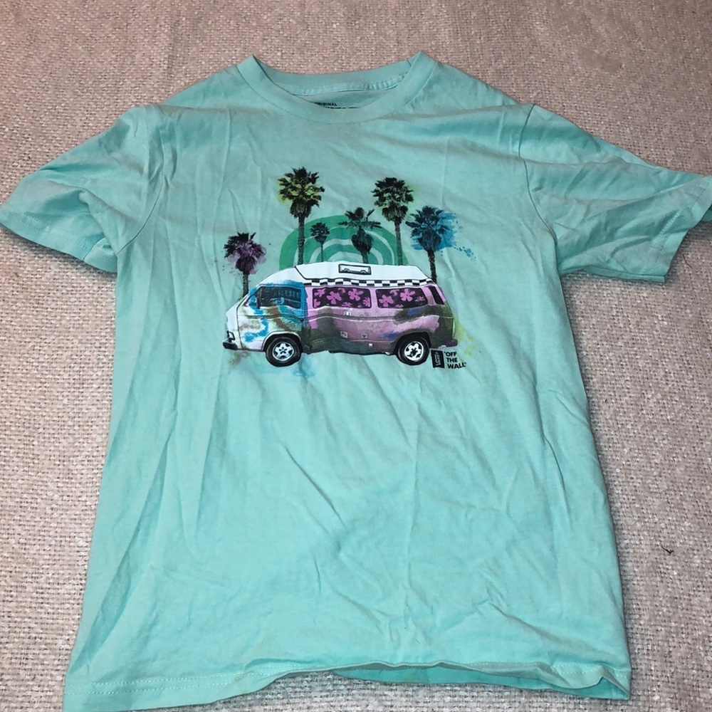 Vans t shirt.
